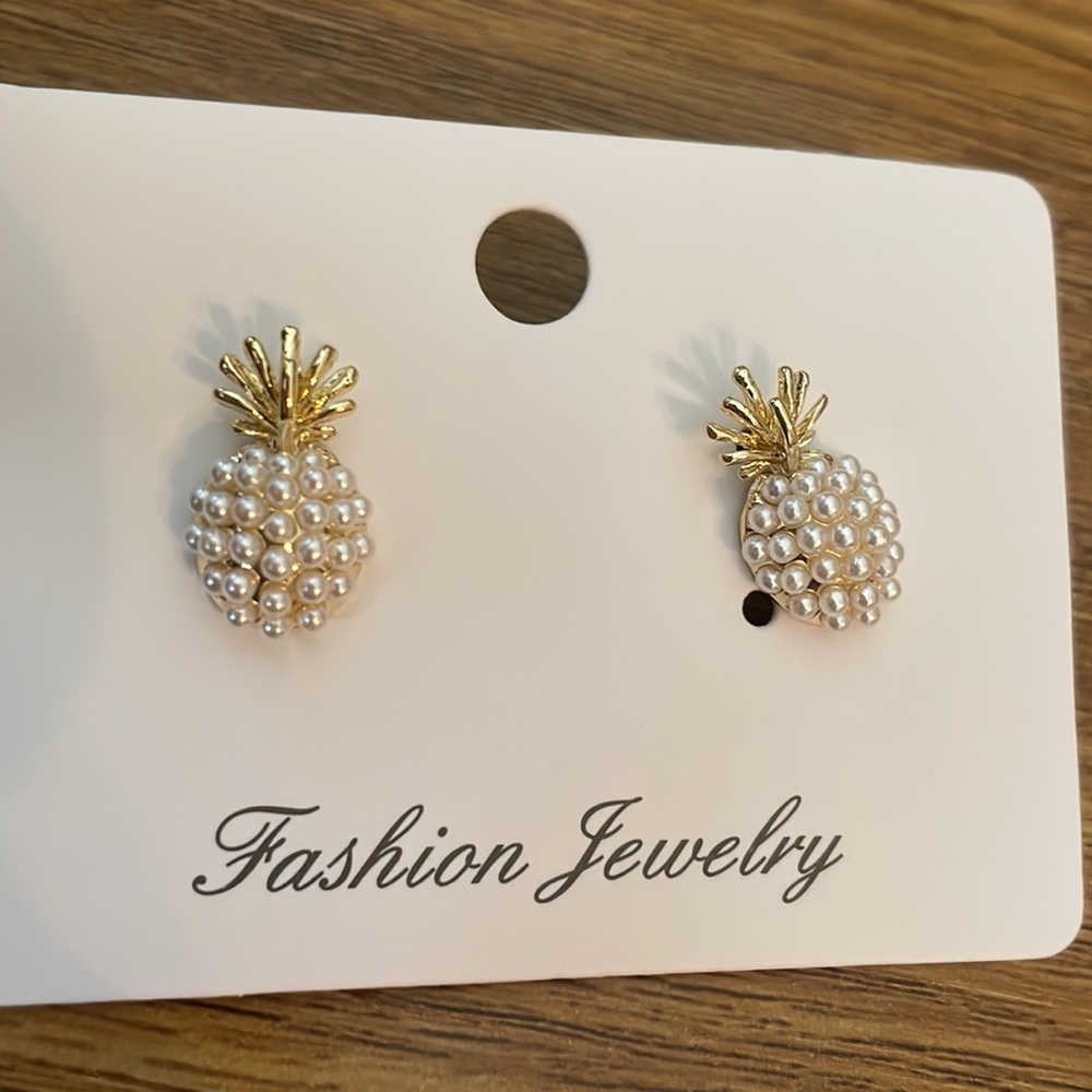 Pineapple earrings - Picture 3 of 3
